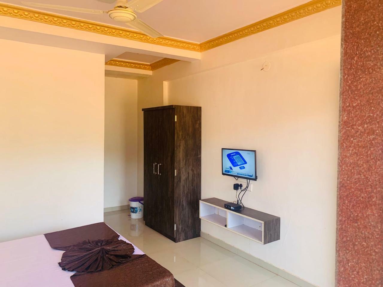 Stay Classy Mahābaleshwar Extérieur photo