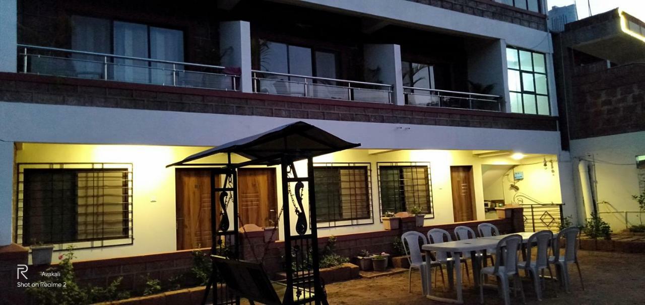 Stay Classy Mahābaleshwar Extérieur photo